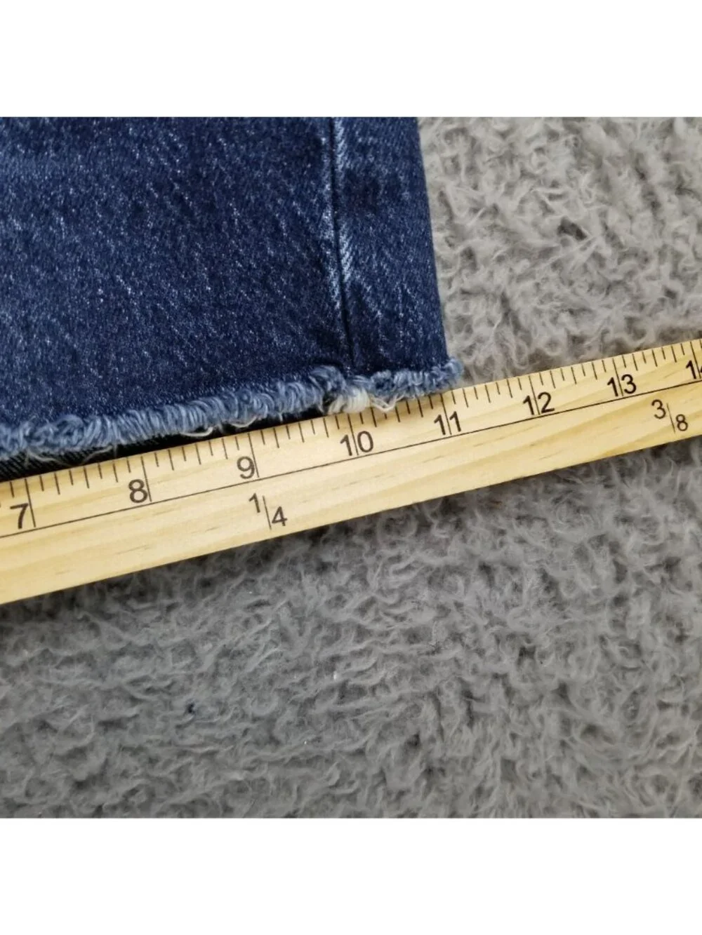 Levis Shorts Womens 28 Blue 501 Premium Stretch Denim Button Fly Jorts *Read*